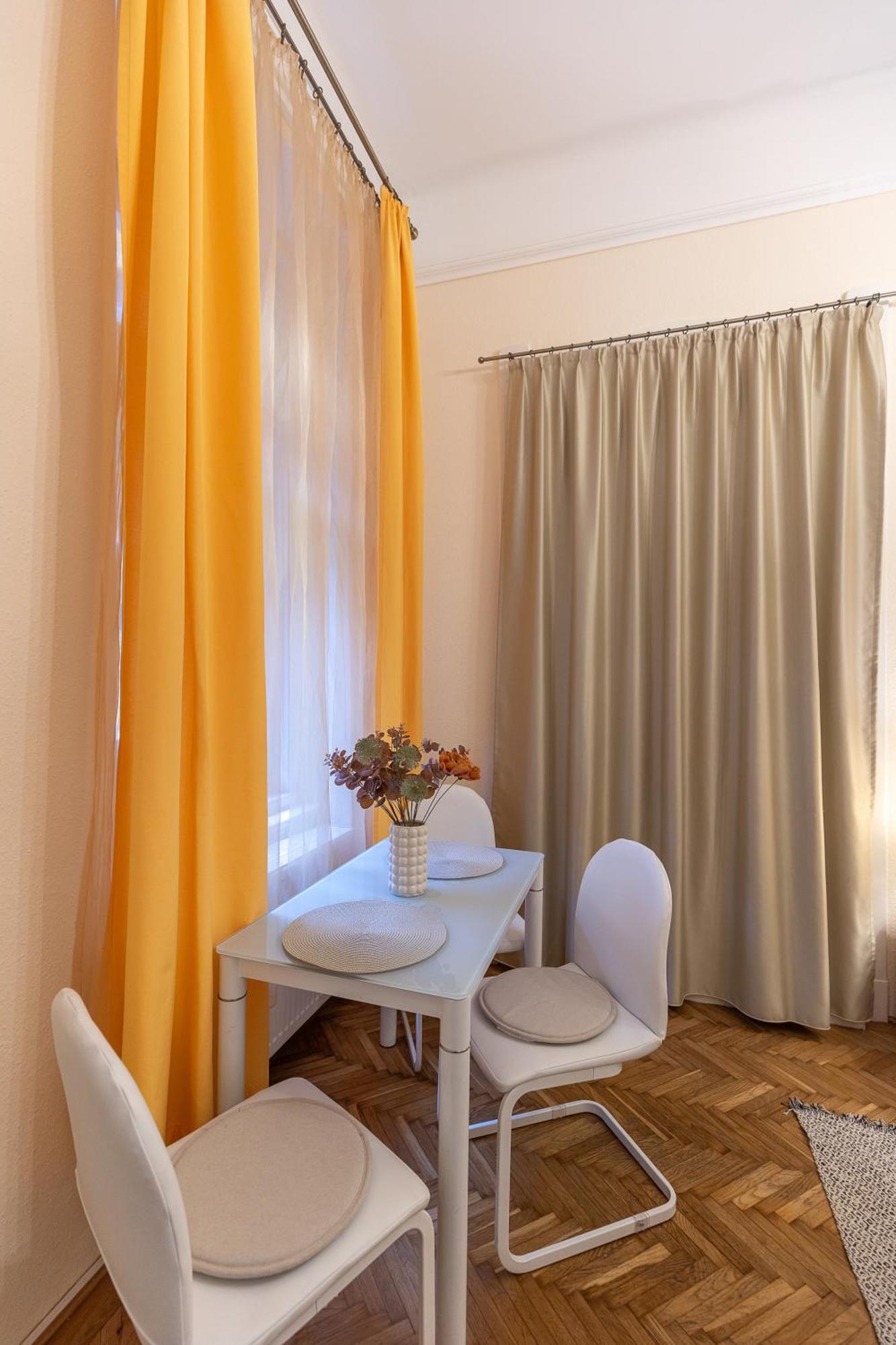Harmony & Cute - Apartament *